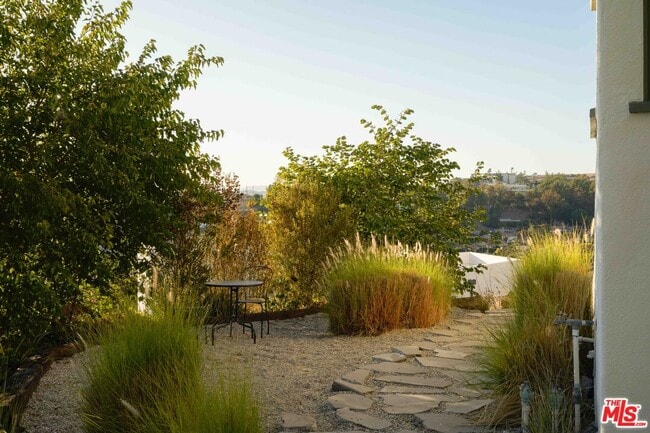 Building Photo - 4801 O Sullivan Dr