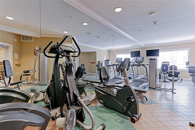 Building Photo - 2750 Artesia Blvd