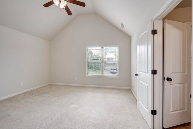 Building Photo - 542 Oconee Cir