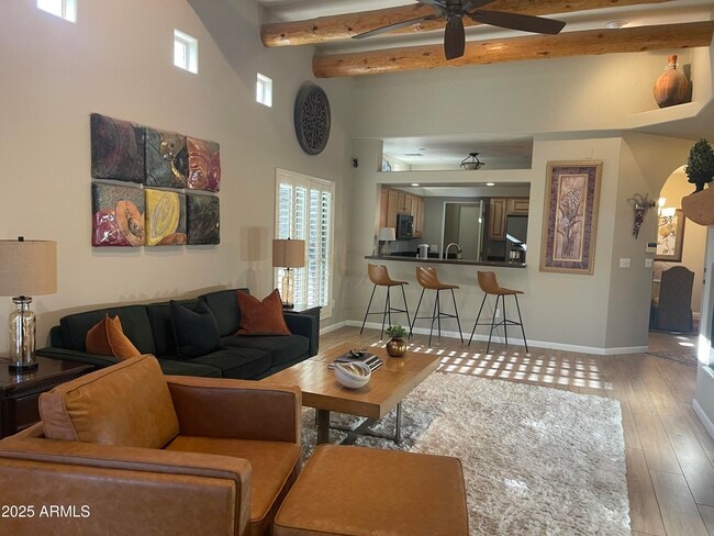 Building Photo - 6020 E Rancho Manana Blvd