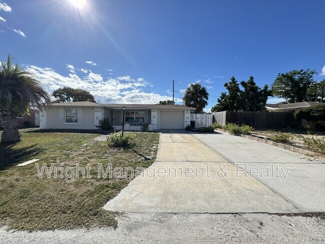 Primary Photo - 10921 Norwood Ave