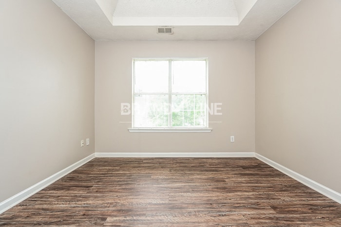 Building Photo - 1511 Mine Run