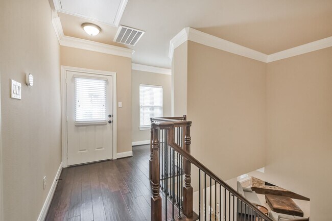 Building Photo - For Lease | 3 Bed, 2 Bath | 2,442 Sq Ft | Upland Place |