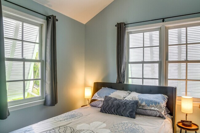 Building Photo - 28 Merganser Ln