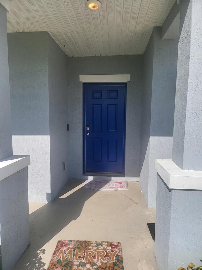 Building Photo - 3801 SW Hablow St