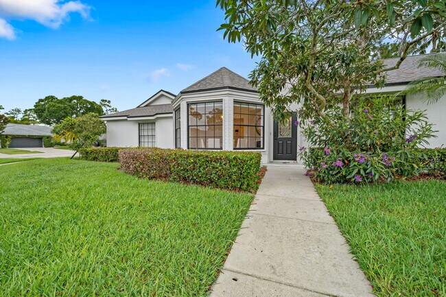 Building Photo - 13571 Jonquil Pl