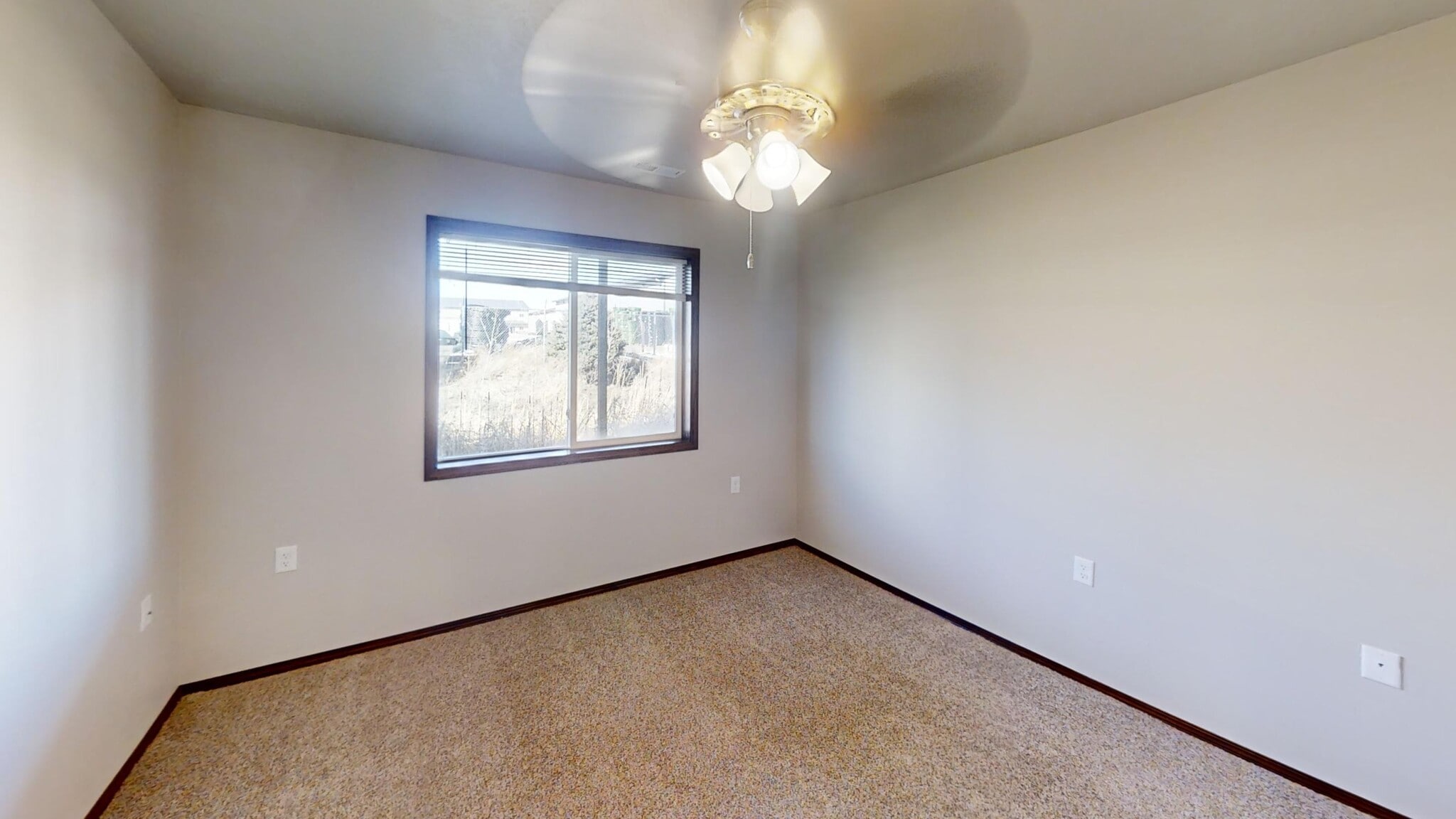 Building Photo - 110 Tanner Ct