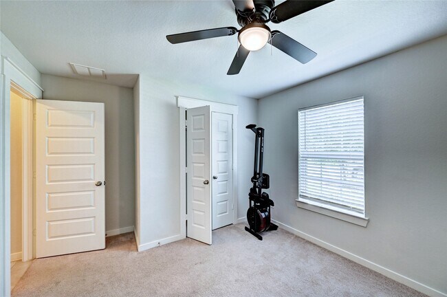 Building Photo - 31702 Casa Linda Dr