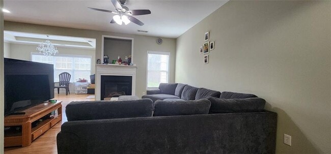 Building Photo - 2877 Cross Creek Dr