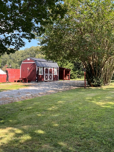 Building Photo - 1078 Heirloom Rd