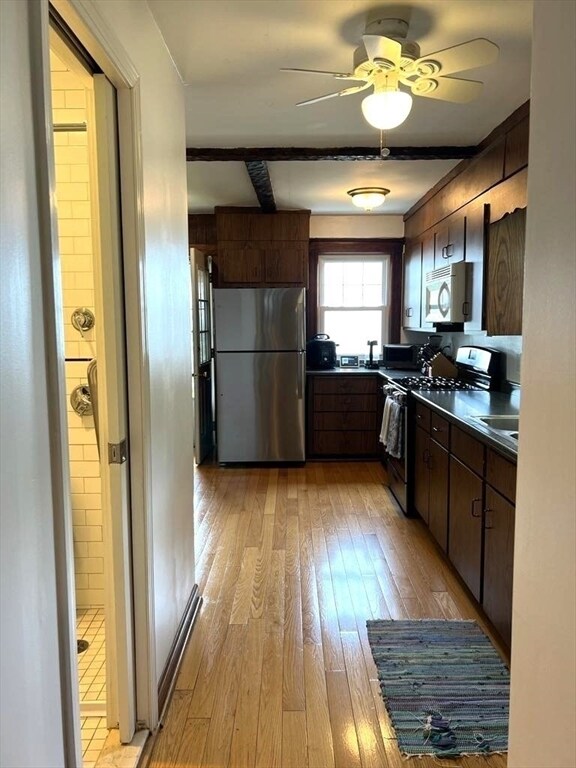 Building Photo - 5 Glenmont Rd