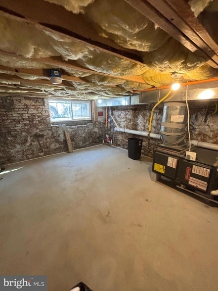 Building Photo - 3013 W Cabot St