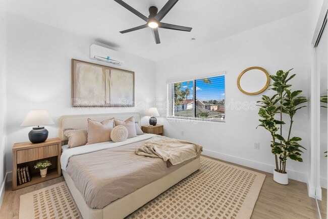 Building Photo - 6730 Mohawk St