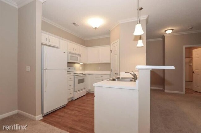 Building Photo - 5425 Michelles Oak Ct
