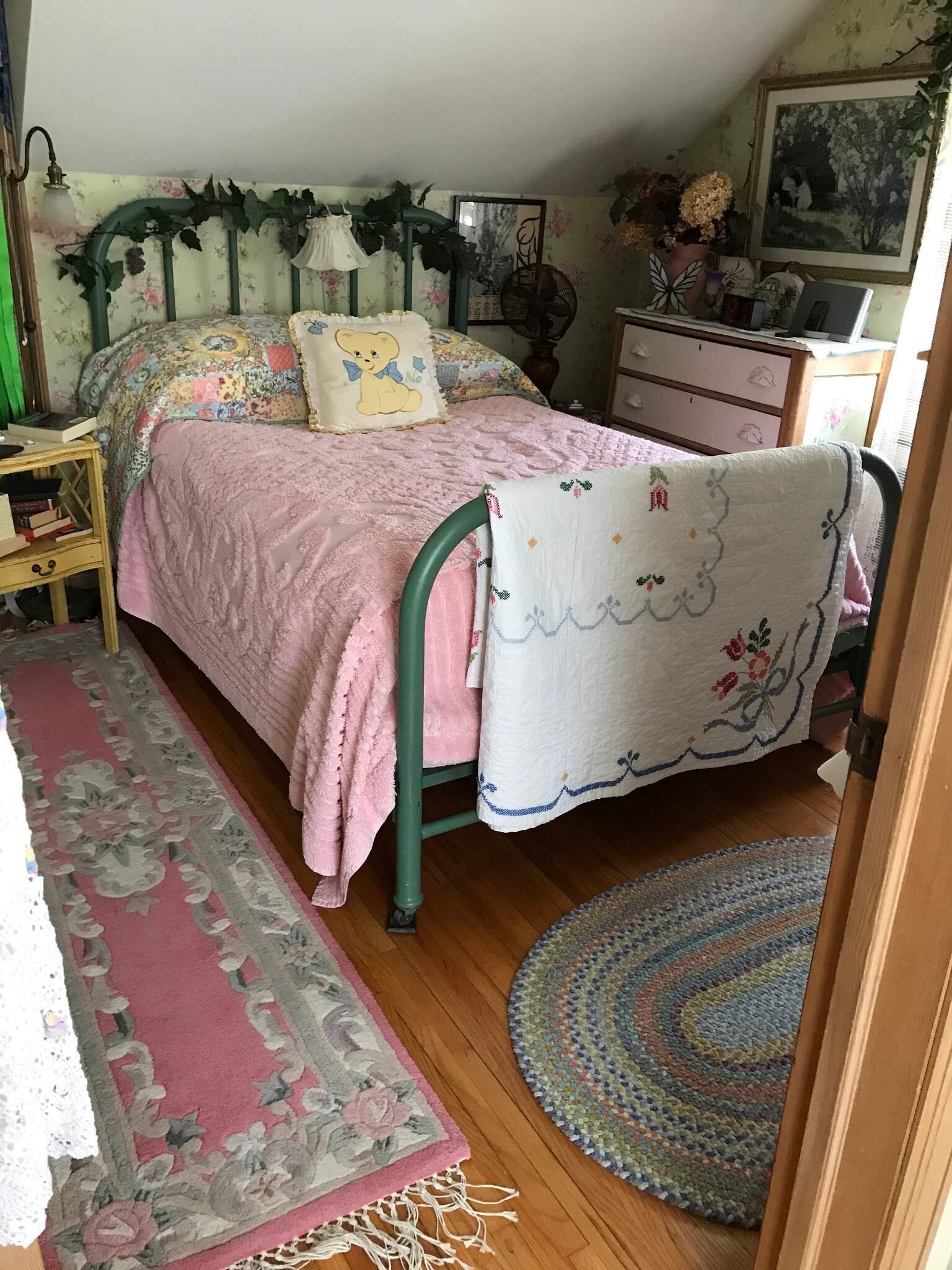 Bedroom 3 Upper Level - 124 Spruce St