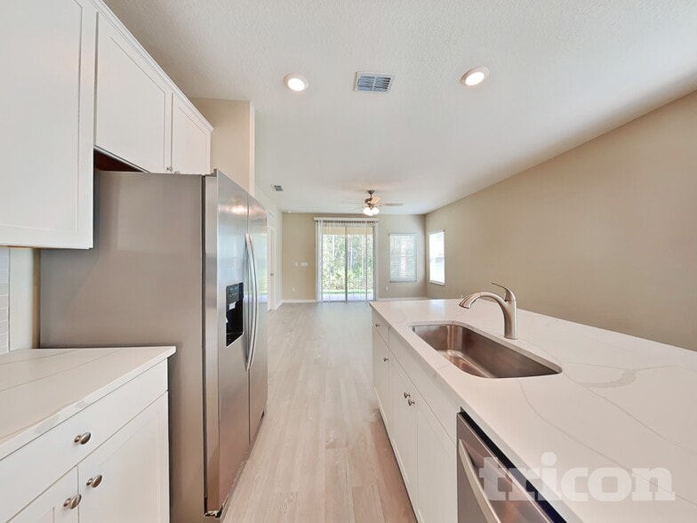 Building Photo - 151 Sailors Landing Ct