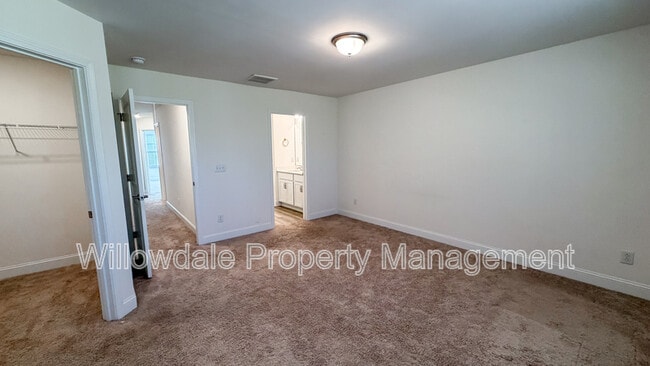 Building Photo - 4721 Lord Fogelman Wy