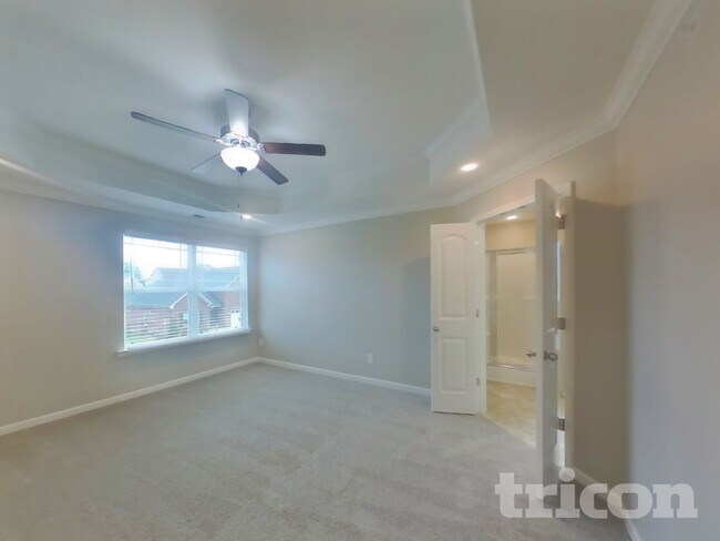 Building Photo - 143 Edgefield Ct