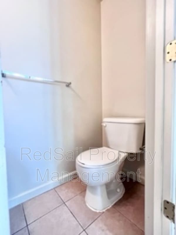 Building Photo - 3707 Latimer Cir
