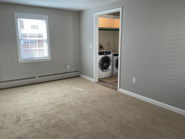 Building Photo - 61 S Main St