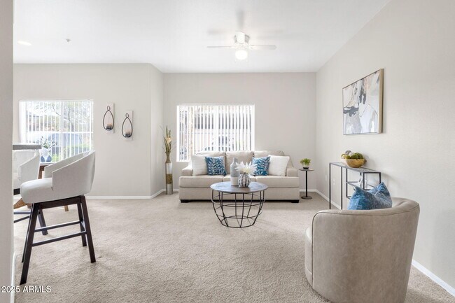 Building Photo - 13700 N Fountain Hills Blvd