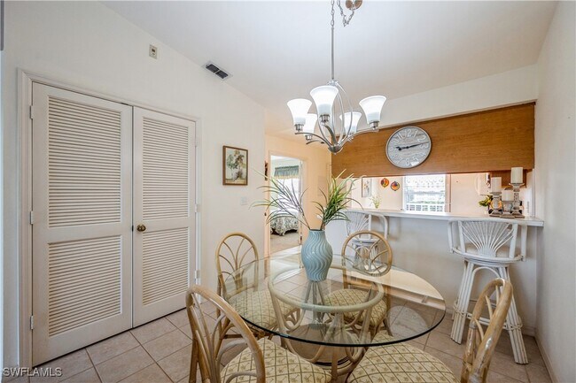 Building Photo - 1325 Mainsail Dr