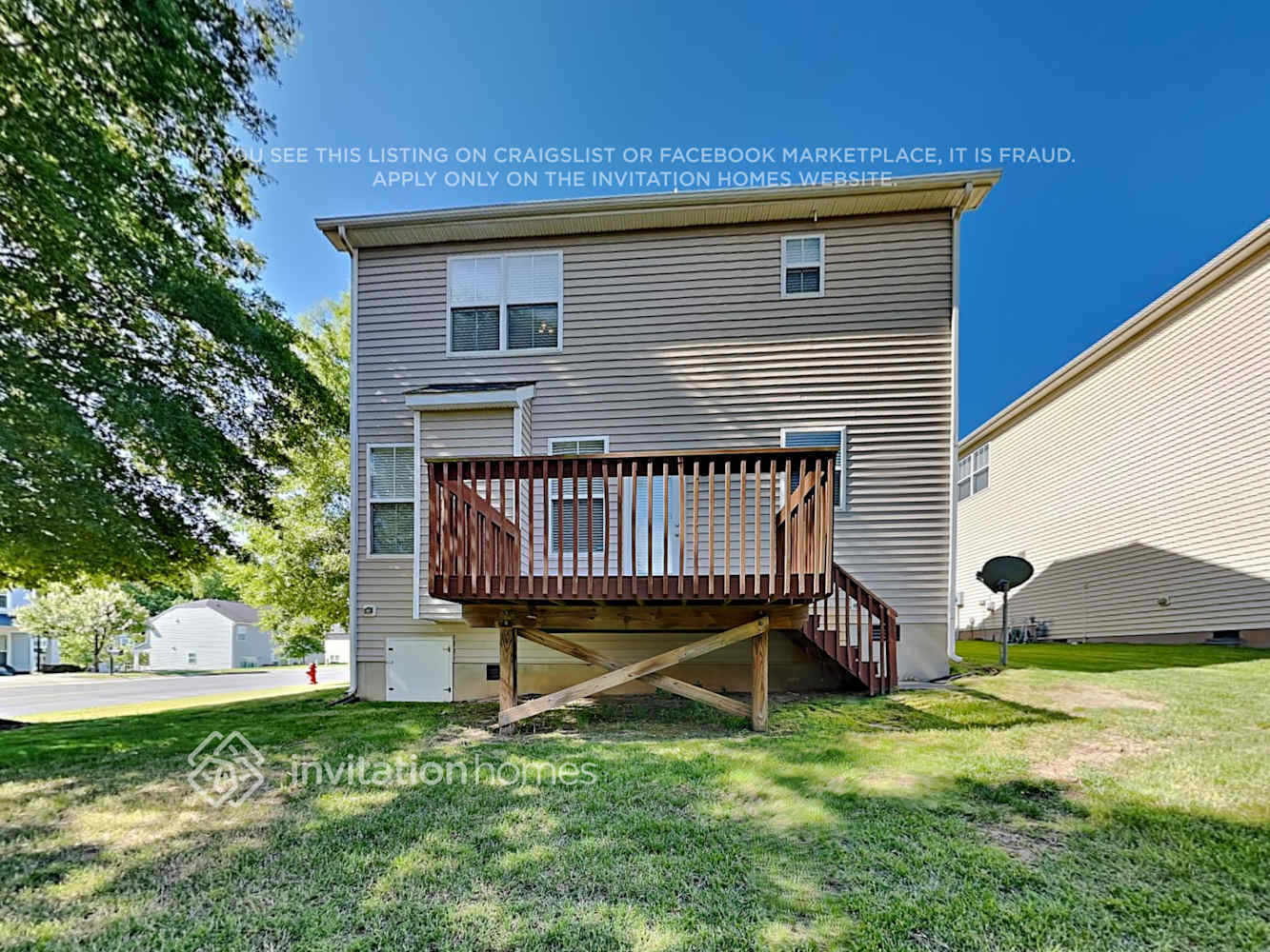 Building Photo - 1912 Pear Tree Ln