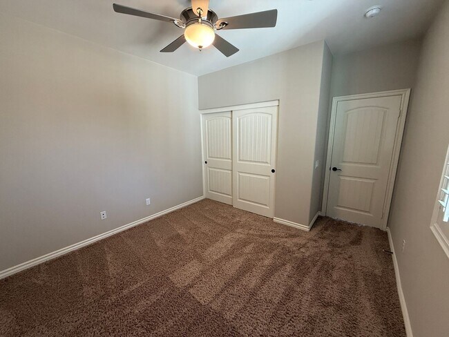 Building Photo - Stunning 4-Bedroom Home with Solar, EV Charger, and a Loft in Valencia