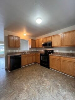 Building Photo - 310 Streamwood Dr