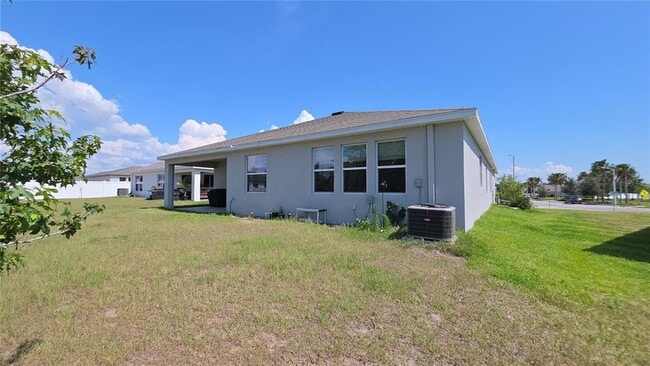 Building Photo - 13111 Pepper Stem St