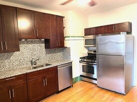 Building Photo - 1527 W Pratt Blvd