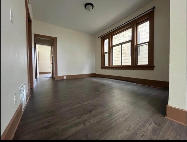 Building Photo - 1422 N 26th St