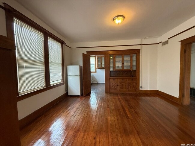 Building Photo - 111 Leigh St