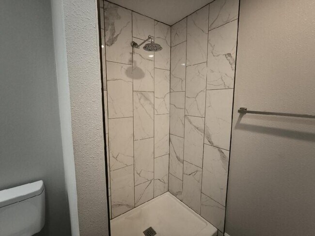 Building Photo - 4116 W 56th Pl