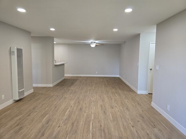 Floorplan - Crestview Apartments
