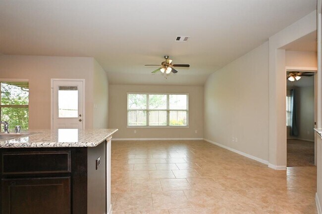 Building Photo - 29354 Dunns Creek Ct