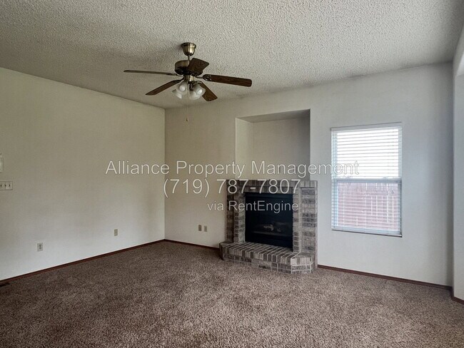 Building Photo - 6944 Lost Springs Dr