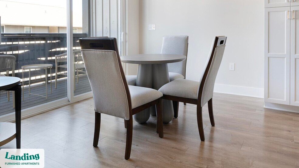 Building Photo - 1000 Forestview Dr