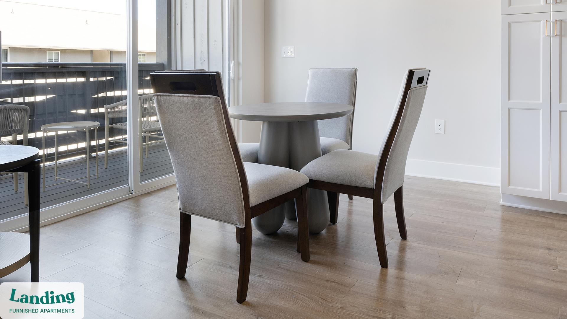 Building Photo - 1000 Forestview Dr