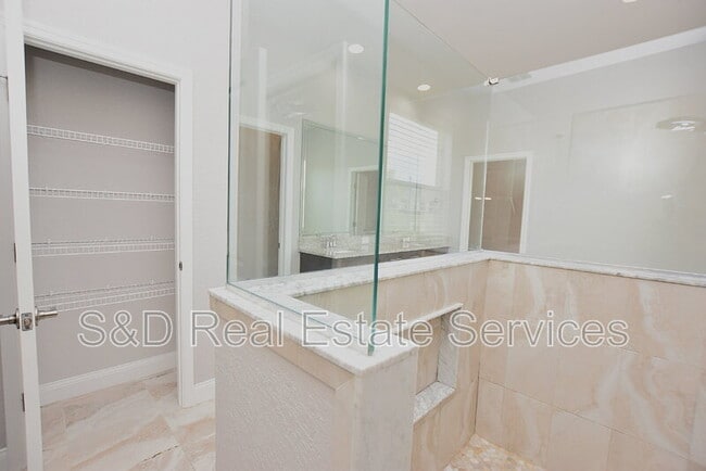 Building Photo - 3544 Lakeside Heritage Dr