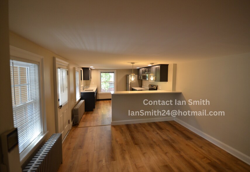 Building Photo - 109 E Pomfret St