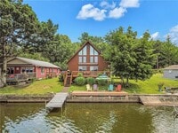 Building Photo - 36 Ten Broeck Ln