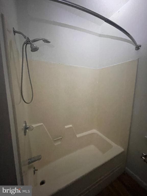 Building Photo - 222 Warren Ave