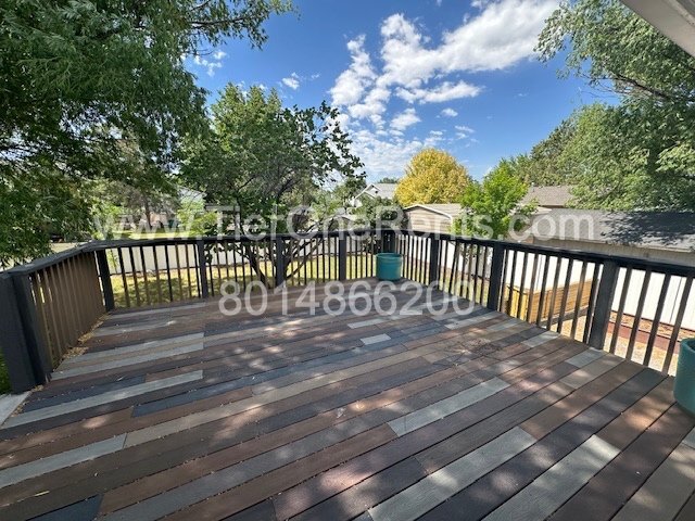Building Photo - This property offers a NO DEPOSIT option available for qualified renters!