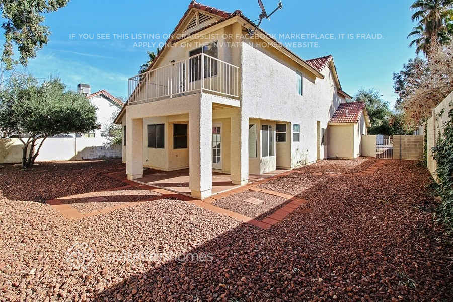 Building Photo - 3301 Hyannis Cir