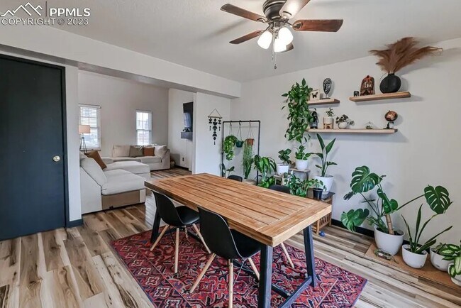 Building Photo - 11360 Justamere Dr