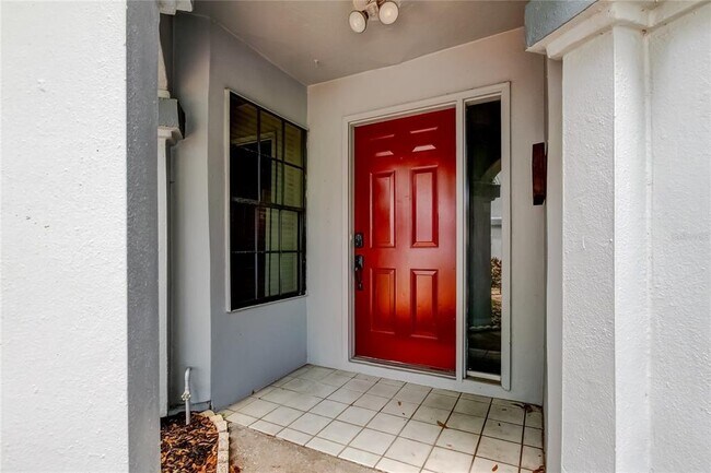 Building Photo - 4139 Brentwood Park Cir