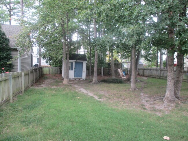 Building Photo - 11420 Avery Green Ct