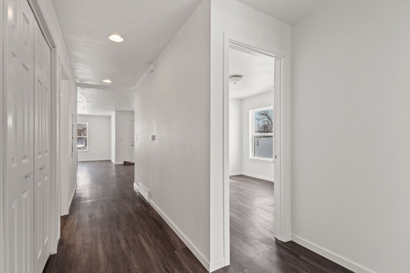 Building Photo - 2770 L St SW