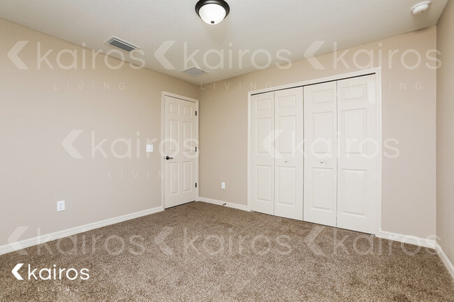 Building Photo - 465 Malauka Radial